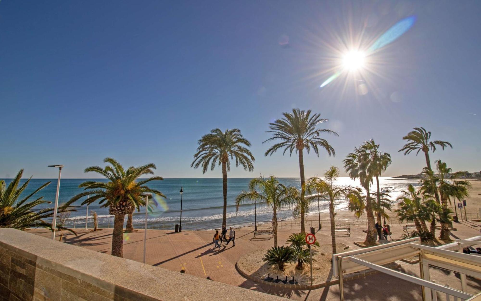 Luxury Beach House - Primera Linea Playa Cargador Albert Villas Alcossebre Eksteriør billede