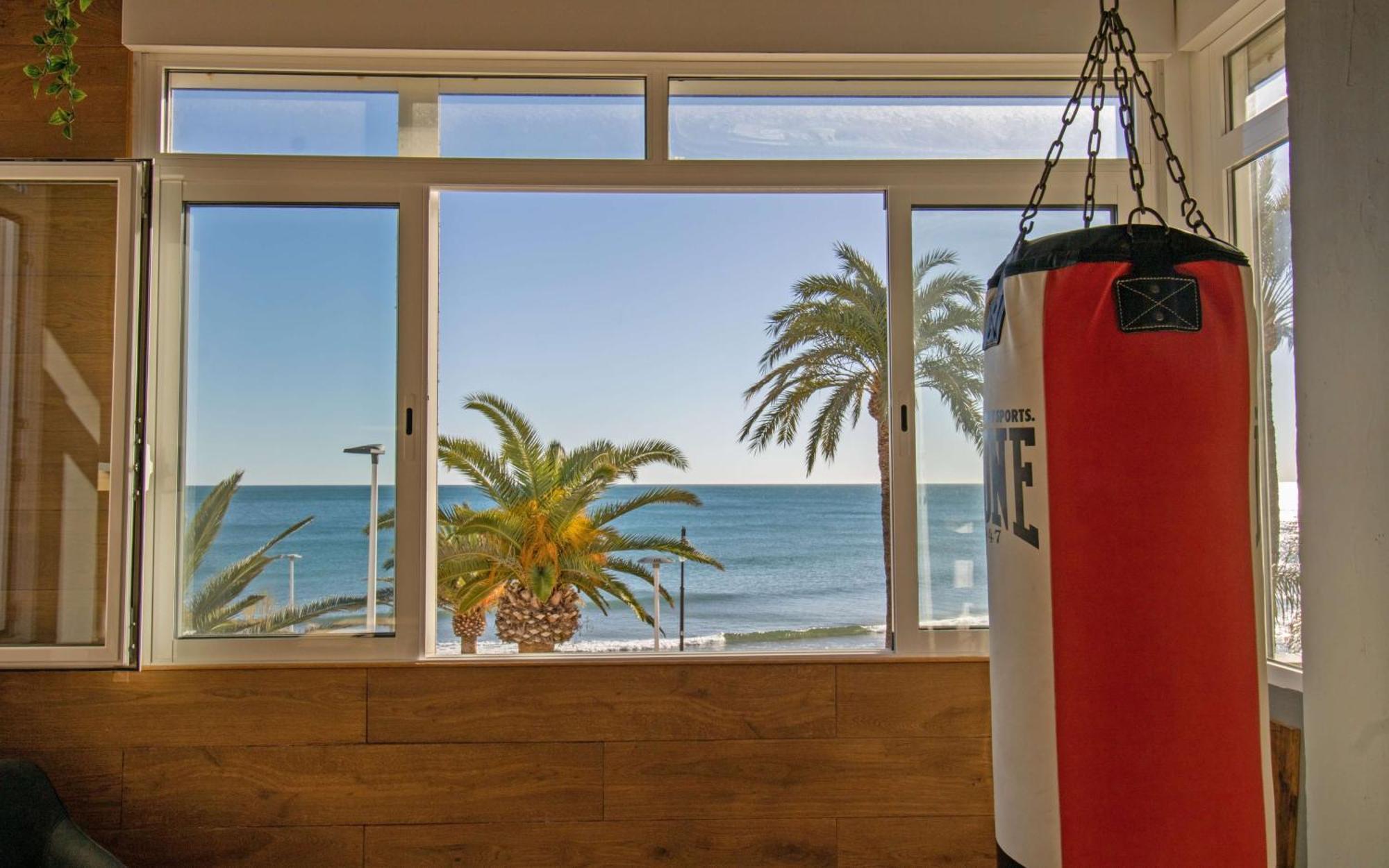 Luxury Beach House - Primera Linea Playa Cargador Albert Villas Alcossebre Eksteriør billede